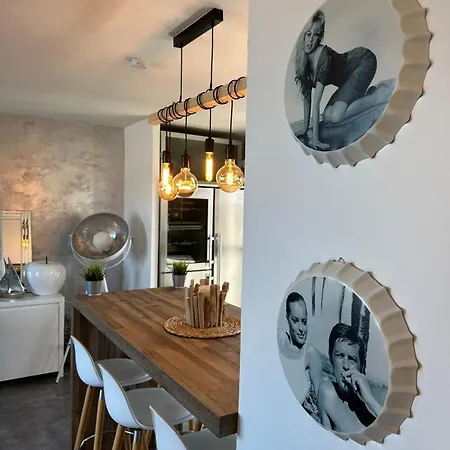 Superbe Triplex Vue Panoramique Sur Saint-tropez شقة *