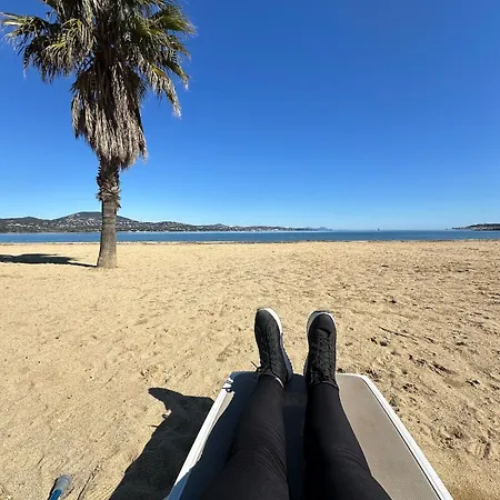 شقة Superbe Triplex Vue Panoramique Sur Saint-tropez *