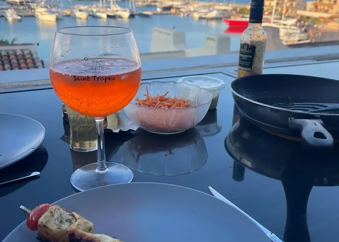 Superbe Triplex Vue Panoramique Sur Saint-tropez Appartement
