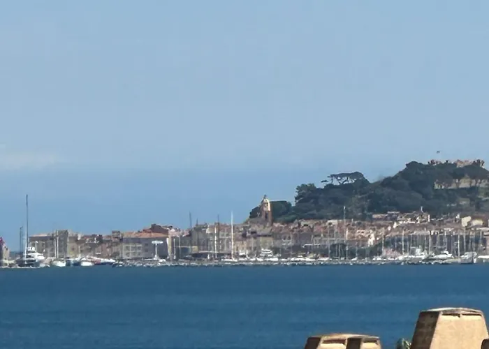 Superbe Triplex Vue Panoramique Sur Saint-tropez كوغولين